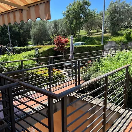 Casa Elena Manciano